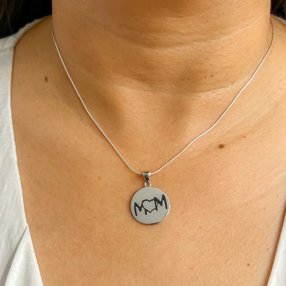 Best Mom Necklace Jewelry Gift For Mom Mama Bear Necklace Mom Necklace Gift - Picture 13 of 13